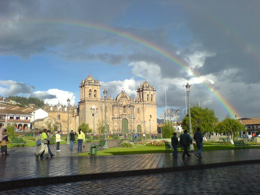 Hostal Lucerito กุสโก ภายนอก รูปภาพ